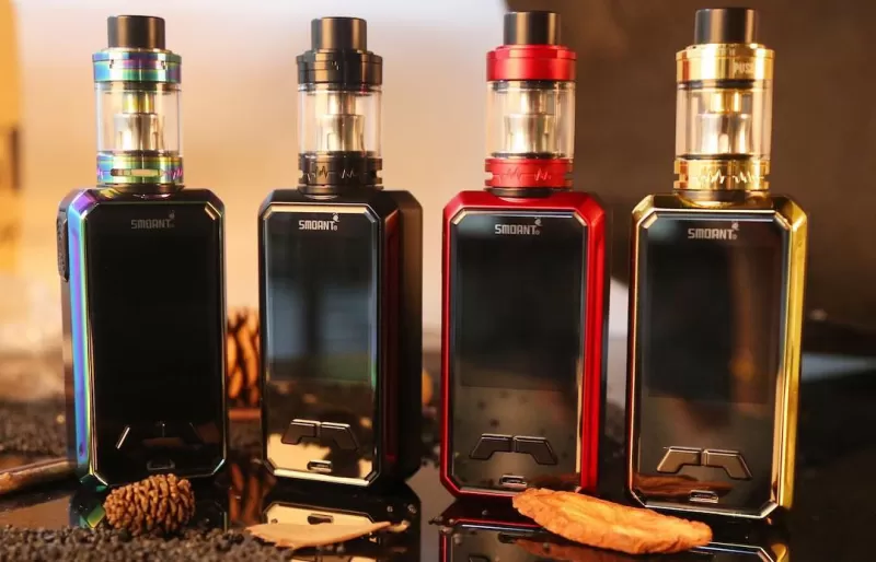 Smoant Charon Mini 225W TC Starter Kit with Battlestar Tank (4ML)
