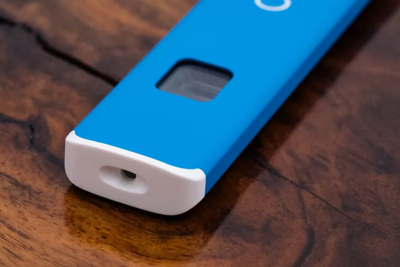 Aero Plus | Disposable Slim Vape Pen | USB-C | Cotton Free - Image 3